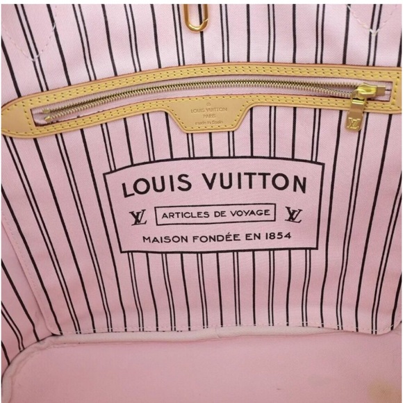 Authentic Louis Vuitton Neverfull interior difference - Picture 4 of 6